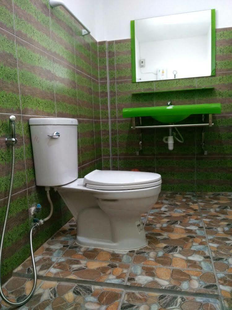 Yin Yang Guesthouse Чиангмай Экстерьер фото